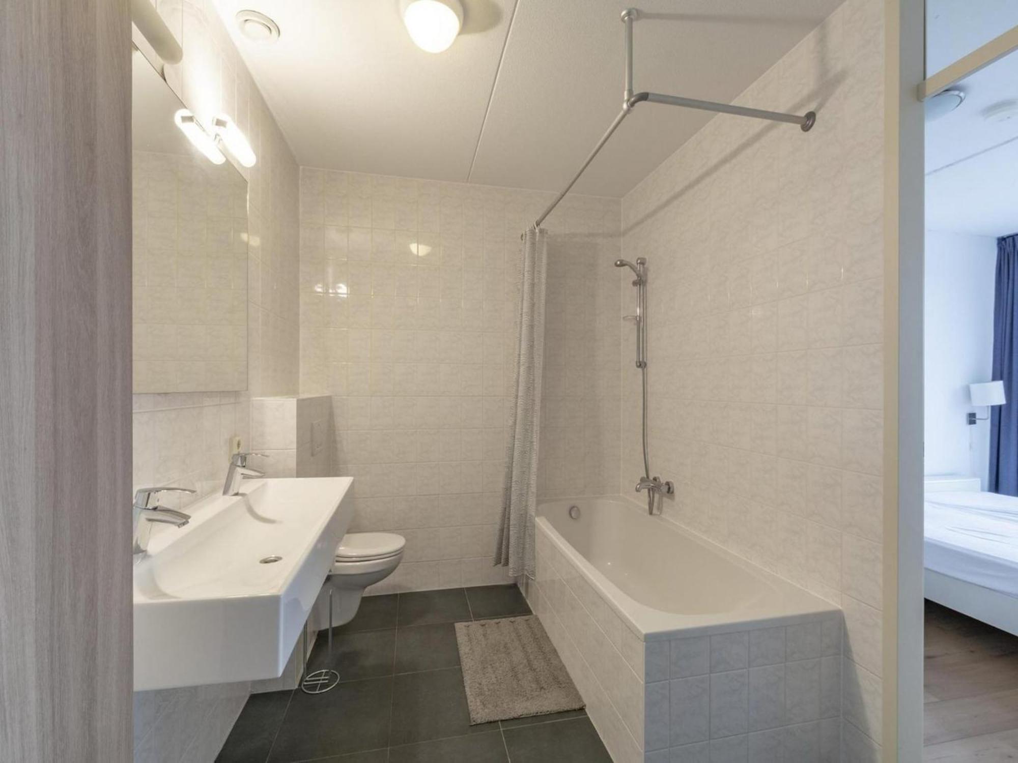 Alluring Coastal Apartment Callantsoog Kültér fotó